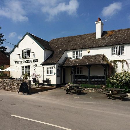 White Horse Inn Pulverbatch Church Pulverbatch Bagian luar foto